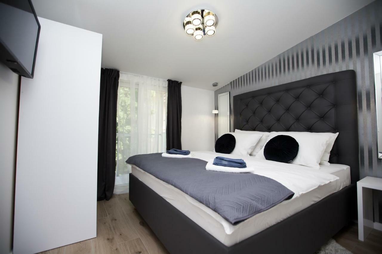 Luxury Apartments Mia 珀德垂那 外观 照片
